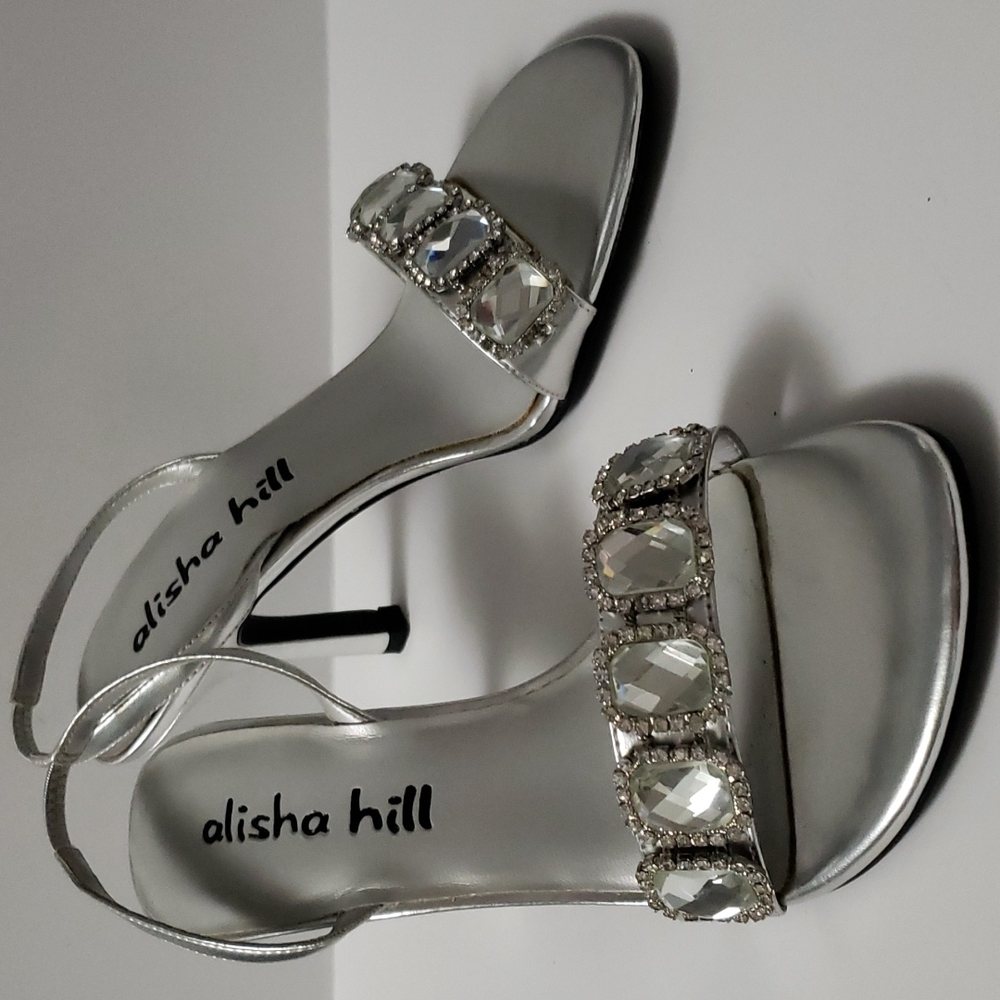 *Alisha Hill Dress Heels